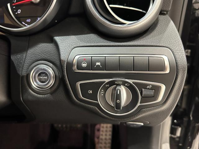 Cクラス C180アバンギャルド AMGライン 1年保証付/正規ディーラー車/黒革パワーシート/シートヒーター/Carplay/フルセグ/ETC/BSM/ACC/Bluetooth&USB/バックカメラ/純正18inchAW(45枚目)