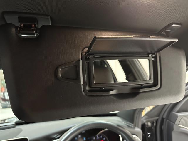 Cクラス C180アバンギャルド AMGライン 1年保証付/正規ディーラー車/黒革パワーシート/シートヒーター/Carplay/フルセグ/ETC/BSM/ACC/Bluetooth&USB/バックカメラ/純正18inchAW(48枚目)