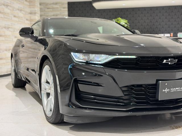 シボレーカマロ ＬＴ　ＲＳ　１年保証付／１オーナー／Ａｐｐｌｅｃａｒｐｌａｙ／赤黒革／ヒーター＆エアコン／デジタルインナーミラー／バックカメラ／ステアリングヒーター／ＥＴＣ２．０／ＢＯＳＥサウンドＨＵＤ／リアソナー／純正２０ＡＷ（14枚目）