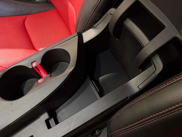 シボレーカマロ ＬＴ　ＲＳ　１年保証付／１オーナー／Ａｐｐｌｅｃａｒｐｌａｙ／赤黒革／ヒーター＆エアコン／デジタルインナーミラー／バックカメラ／ステアリングヒーター／ＥＴＣ２．０／ＢＯＳＥサウンドＨＵＤ／リアソナー／純正２０ＡＷ（51枚目）