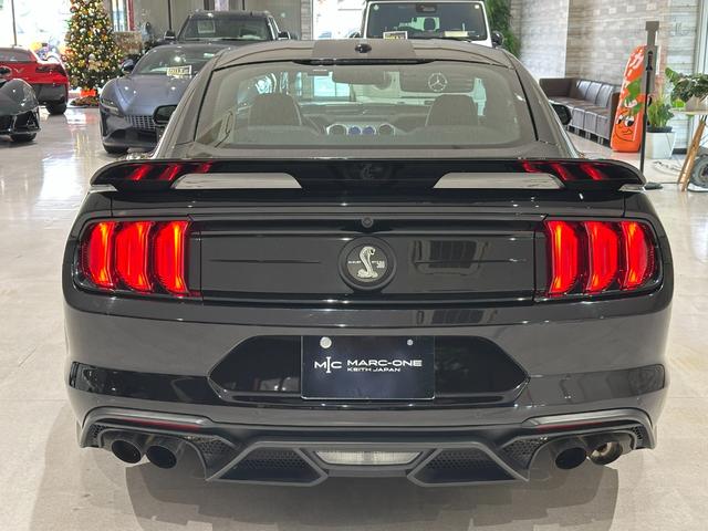 マスタング Ｖ８　ＧＴ　プレミアム　ＭＴ車／２０１９年モデル／走行証明／パフォーマンスＰＫＧ／黒革パワーシート／Ｃａｒｐｌａｙ／エアシート＆ヒーター／ステアリングヒーター／ＢＳＭ／プレミアムプラスＰＫＧ／社外ボンネット／１９ｉｎｃｈＡＷ（18枚目）