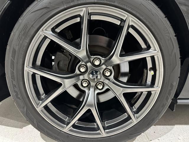マスタング Ｖ８　ＧＴ　プレミアム　ＭＴ車／２０１９年モデル／走行証明／パフォーマンスＰＫＧ／黒革パワーシート／Ｃａｒｐｌａｙ／エアシート＆ヒーター／ステアリングヒーター／ＢＳＭ／プレミアムプラスＰＫＧ／社外ボンネット／１９ｉｎｃｈＡＷ（56枚目）