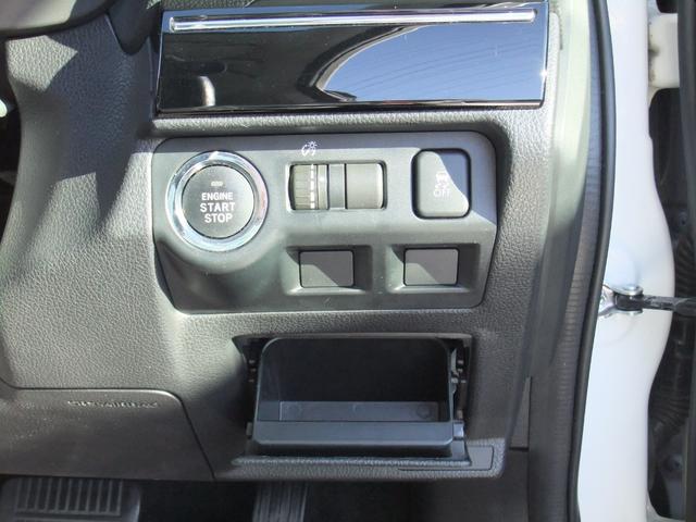 1.6GTアイサイト Sスタイル 4WD ドラレコ前後 スマアシON/OFF Bluetooth接続機能 USB入力端子 デュアルオートエアコン パンク修理キット フルセグナビTV 純正18インチアルミホイール ETC(31枚目)