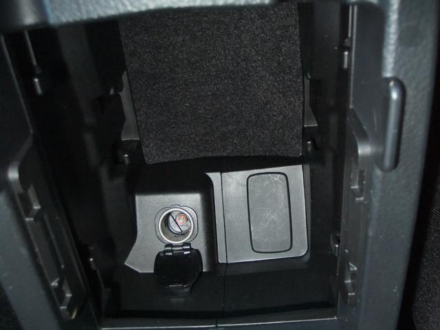 1.6GTアイサイト Sスタイル 4WD ドラレコ前後 スマアシON/OFF Bluetooth接続機能 USB入力端子 デュアルオートエアコン パンク修理キット フルセグナビTV 純正18インチアルミホイール ETC(55枚目)