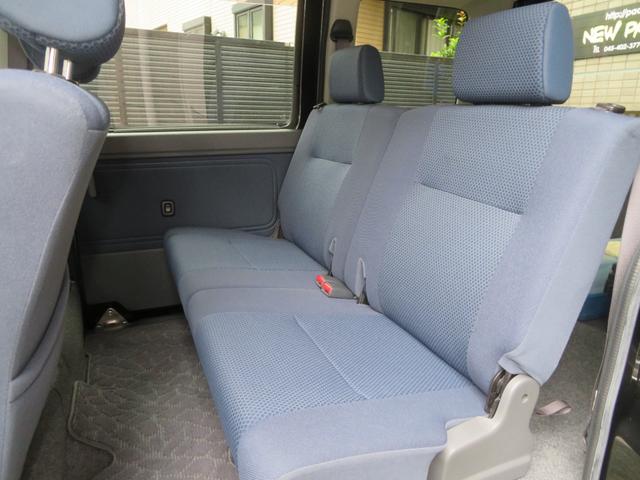 ハイゼットカーゴ クルーズターボ 5MT 走行26000km ABS Wエアバッグ キーレス 全席PW Bカメラ 電動格納ミラー LEDヘッドライト 純正LEDフォグ Bluetoothナビ 13インチAW新品タイヤ 記録簿(14枚目)