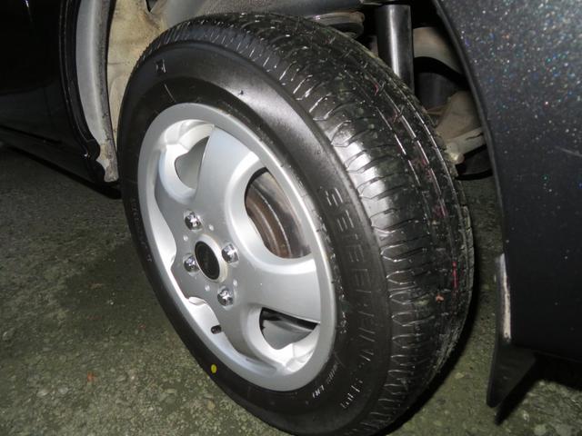 ハイゼットカーゴ クルーズターボ 5MT 走行26000km ABS Wエアバッグ キーレス 全席PW Bカメラ 電動格納ミラー LEDヘッドライト 純正LEDフォグ Bluetoothナビ 13インチAW新品タイヤ 記録簿(20枚目)