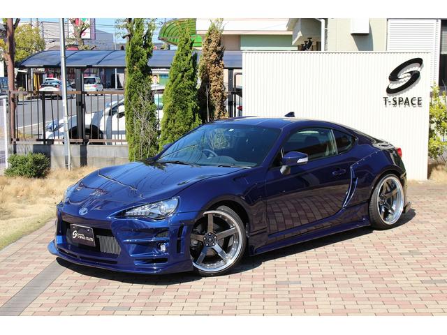 GT KUHLRACINGコンプリート 01R-GTエアロ5点キット 01R-GTWオーバーフェンダーキット スラッシュ4テールマフラー フロアマット VERZ19AW BLITZ車高調 ワンオーナー禁煙車(4枚目)