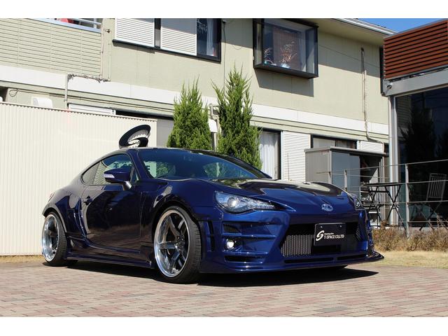 GT KUHLRACINGコンプリート 01R-GTエアロ5点キット 01R-GTWオーバーフェンダーキット スラッシュ4テールマフラー フロアマット VERZ19AW BLITZ車高調 ワンオーナー禁煙車(7枚目)