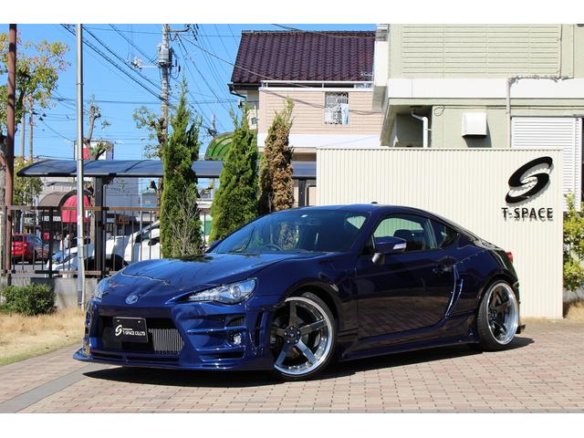 GT KUHLRACINGコンプリート 01R-GTエアロ5点キット 01R-GTWオーバーフェンダーキット スラッシュ4テールマフラー フロアマット VERZ19AW BLITZ車高調 ワンオーナー禁煙車(54枚目)