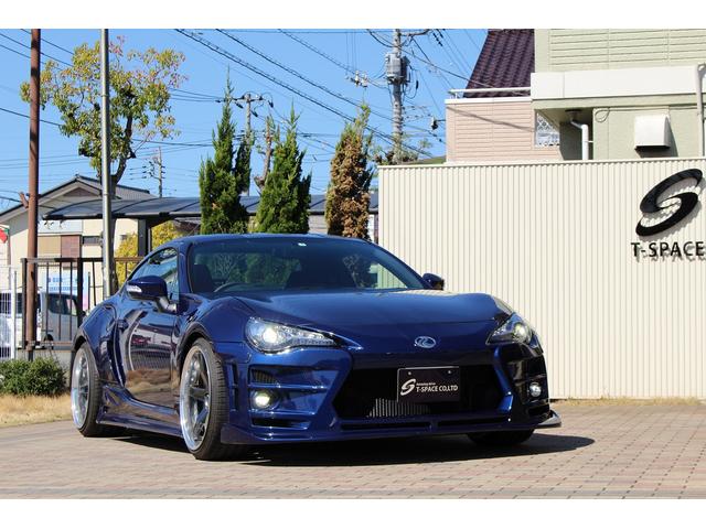 GT KUHLRACINGコンプリート 01R-GTエアロ5点キット 01R-GTWオーバーフェンダーキット スラッシュ4テールマフラー フロアマット VERZ19AW BLITZ車高調 ワンオーナー禁煙車(64枚目)