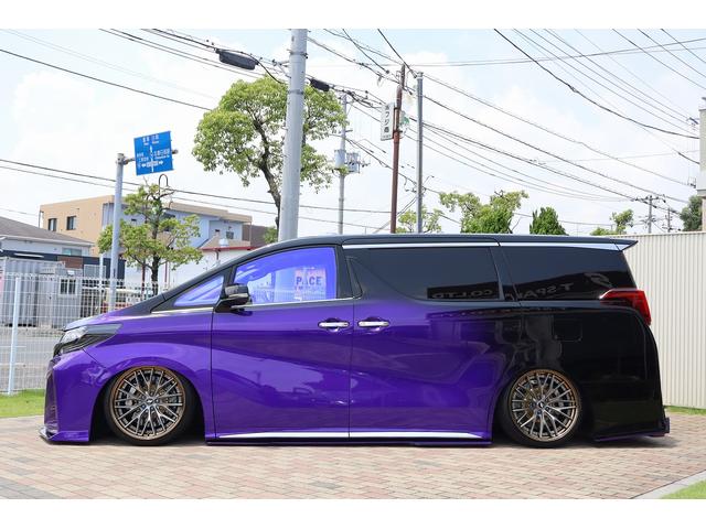 アルファード ２．５Ｓ　タイプゴールドＩＩ　イベント入賞車　ＲＯＨＡＮカスタムペイント　グラインダータトゥー　ＩＤＥＡＬエアサス　ＫＵＨＬエアロ　ＷＯＲＫ２０ＡＷ　ｂｒｅｍｂｏキャリパー　ＡＬＰＩＮＥツインモニター　ラゲッジカスタムオーディオ（55枚目）
