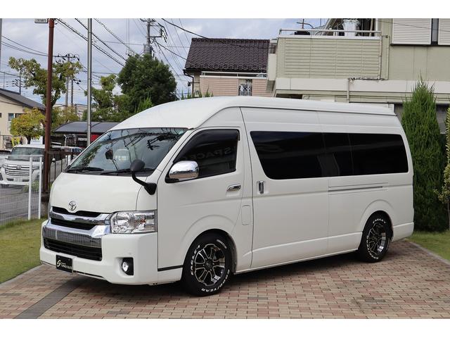 ハイエースコミューター スーパーロングGLターボ 10人乗り 3ナンバー乗用登録 普通免許可 ワンオーナー車 ツインモニター 黒レザー調シートカバー デジタルインナーミラー BARBERO16AW 玄武ローダウン VALENTIジュエルLEDテール(53枚目)