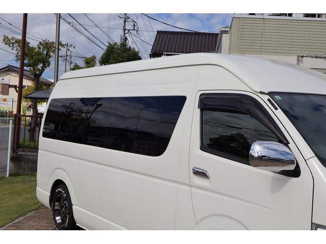 ハイエースコミューター スーパーロングGLターボ 10人乗り 3ナンバー乗用登録 普通免許可 ワンオーナー車 ツインモニター 黒レザー調シートカバー デジタルインナーミラー BARBERO16AW 玄武ローダウン VALENTIジュエルLEDテール(62枚目)