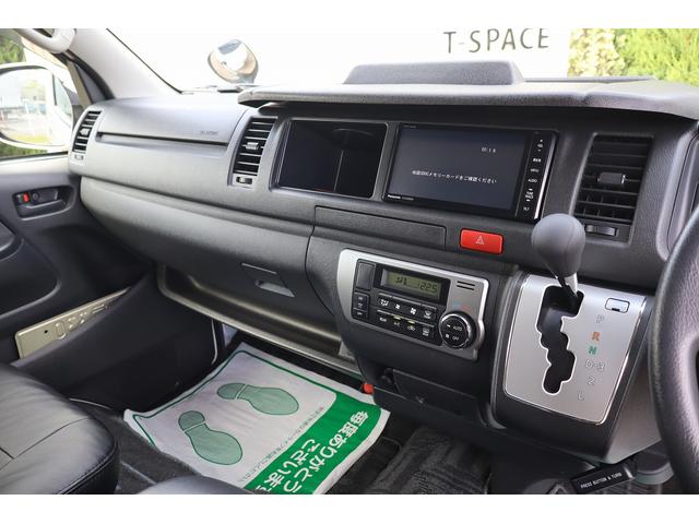 ハイエースコミューター スーパーロングGLターボ 10人乗り 3ナンバー乗用登録 普通免許可 ワンオーナー車 ツインモニター 黒レザー調シートカバー デジタルインナーミラー BARBERO16AW 玄武ローダウン VALENTIジュエルLEDテール(68枚目)