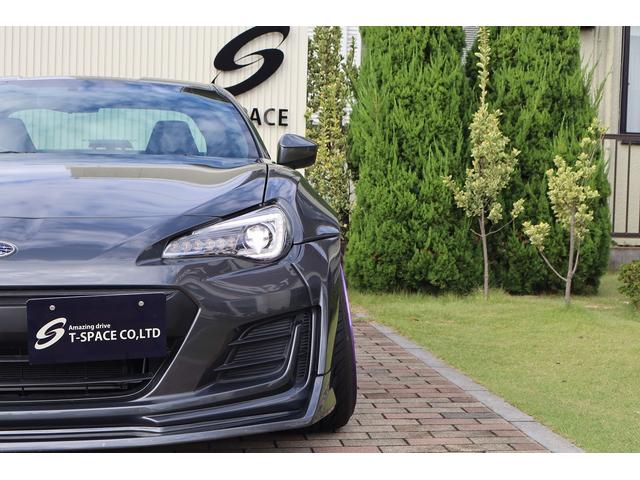 BRZ R 後期型 AIMGAINワイドボディ 326POWER車高調 WILSHIREFORGED19AW SKIDRacingアーム CSDブレーキ 左右出しマフラー CRYSTALEYEテール 8型ナビTV(10枚目)