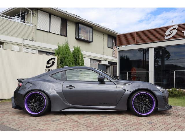 BRZ R 後期型 AIMGAINワイドボディ 326POWER車高調 WILSHIREFORGED19AW SKIDRacingアーム CSDブレーキ 左右出しマフラー CRYSTALEYEテール 8型ナビTV(56枚目)