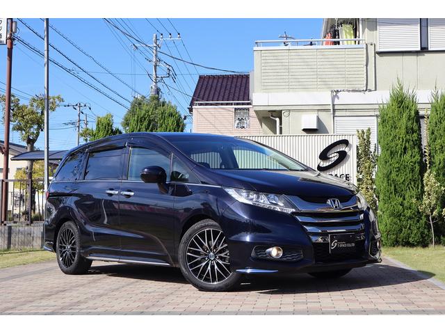 オデッセイ アブソルート ユーザー様買取車 純正インターナビ フルセグ Bluetoothオーディオ バックカメラ 両側パワースライドドア ハーフレザーシート ビルトインETC 前後ドライブレコーダー 社外18インチAW(3枚目)