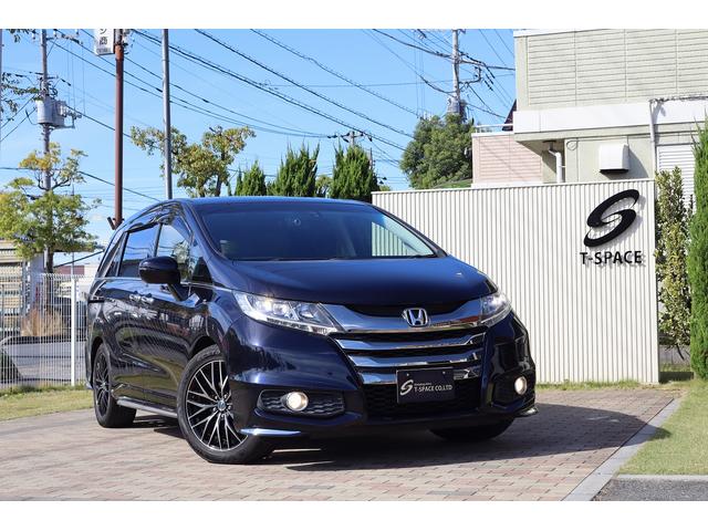 オデッセイ アブソルート ユーザー様買取車 純正インターナビ フルセグ Bluetoothオーディオ バックカメラ 両側パワースライドドア ハーフレザーシート ビルトインETC 前後ドライブレコーダー 社外18インチAW(50枚目)