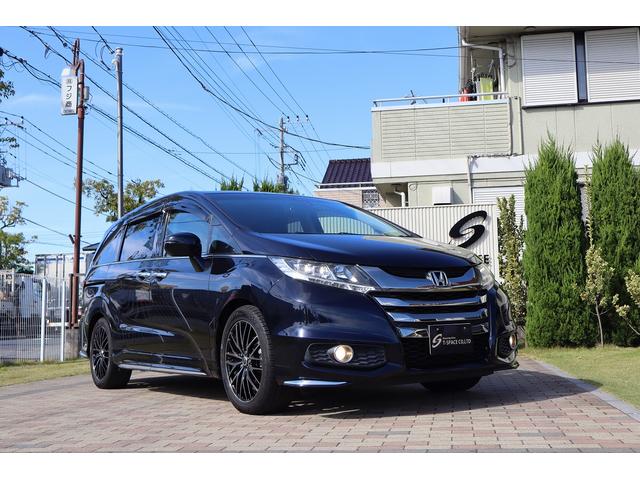 オデッセイ アブソルート ユーザー様買取車 純正インターナビ フルセグ Bluetoothオーディオ バックカメラ 両側パワースライドドア ハーフレザーシート ビルトインETC 前後ドライブレコーダー 社外18インチAW(52枚目)