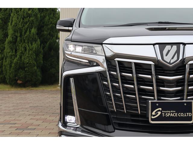 アルファード ２．５Ｓ　Ｃパッケージ　後期型　ＩＤＥＡＬエアサス　ＷＯＲＫ２０ＡＷ　ＭＯＤＥＬＬＩＳＴＡエアロ　ＳＩＸＴＨＳＥＮＳＥ４本出しマフラー　純正ツインモニター　ツインムーンルーフ　エグゼクティブシート　両側パワースライドドア（9枚目）