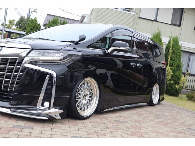 アルファード ２．５Ｓ　Ｃパッケージ　後期型　ＩＤＥＡＬエアサス　ＷＯＲＫ２０ＡＷ　ＭＯＤＥＬＬＩＳＴＡエアロ　ＳＩＸＴＨＳＥＮＳＥ４本出しマフラー　純正ツインモニター　ツインムーンルーフ　エグゼクティブシート　両側パワースライドドア（55枚目）