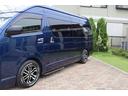 TOYOTA HIACE COMMUTER