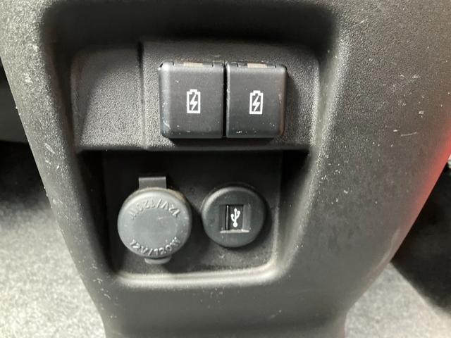 スペーシア ハイブリッドＸ　フルタイム４ＷＤ　全方位カメラ　デュアルカメラブレーキ－サポート　前後ドライブレコーダー　シートヒーター　両側パワースライドドア（21枚目）