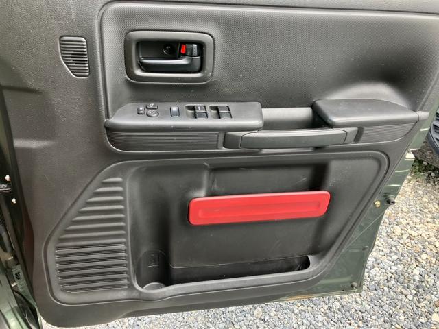 スペーシア ハイブリッドＸ　フルタイム４ＷＤ　全方位カメラ　デュアルカメラブレーキ－サポート　前後ドライブレコーダー　シートヒーター　両側パワースライドドア（26枚目）