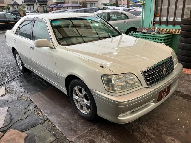 クラウン ロイヤルサルーンFour プレミアム 4WD ETC ドライブレコーダー 純正ナビ パワーシート リアサンシェード タイミングベルト交換済 オートクルーズ(5枚目)