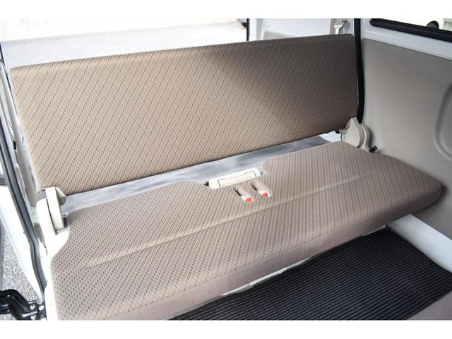 ＮＶ１００クリッパーバン ＤＸ　ＧＬセーフティパッケージ　エマブレ（衝突軽減ブレーキ／横滑り防止／レーンキープ）パーキングセンサー　メモリーナビ／Ｂｌｕｅｔｏｏｔｈ／ＣＤ／バックカメラ　キーレスキー　オーバーヘッドシェルフ　電動格納ミラー（9枚目）