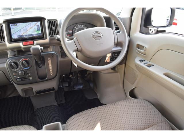 ＮＶ１００クリッパーバン ＤＸ　ＧＬセーフティパッケージ　エマブレ（衝突軽減ブレーキ／横滑り防止／レーンキープ）パーキングセンサー　メモリーナビ／Ｂｌｕｅｔｏｏｔｈ／ＣＤ／バックカメラ　キーレスキー　オーバーヘッドシェルフ　電動格納ミラー（36枚目）