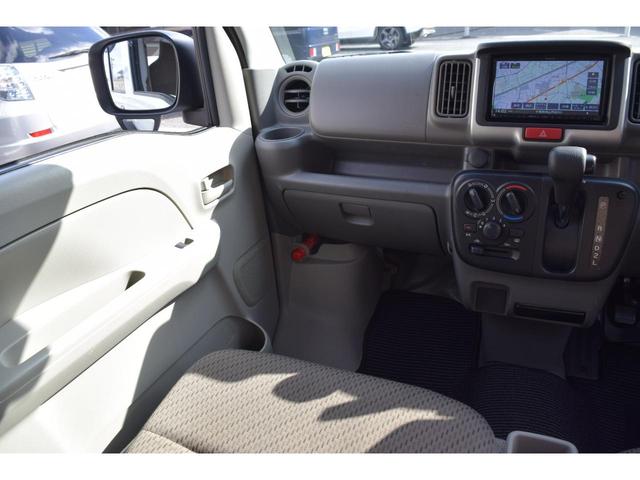 ＮＶ１００クリッパーバン ＤＸ　ＧＬセーフティパッケージ　エマブレ（衝突軽減ブレーキ／横滑り防止／レーンキープ）パーキングセンサー　メモリーナビ／Ｂｌｕｅｔｏｏｔｈ／ＣＤ／バックカメラ　キーレスキー　オーバーヘッドシェルフ　電動格納ミラー（37枚目）