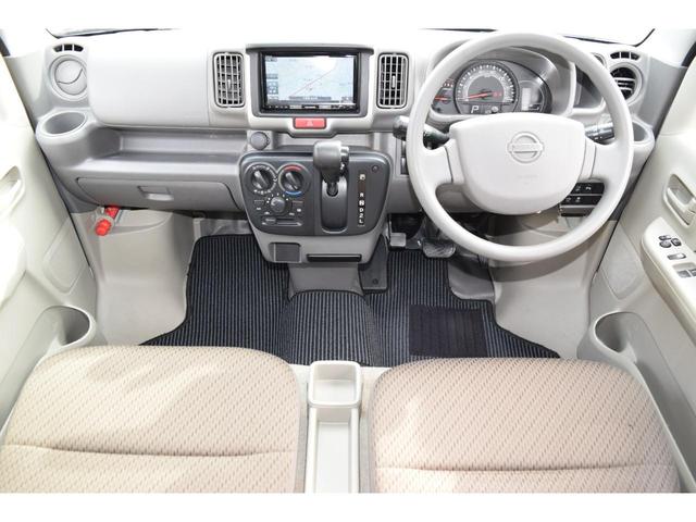 ＮＶ１００クリッパーバン ＤＸ　ＧＬセーフティパッケージ　エマブレ（衝突軽減ブレーキ／横滑り防止／レーンキープ）　パーキングセンサー　メモリーナビ／Ｂｌｕｅｔｏｏｔｈ／バックカメラ　キーレスキー　電動格納ミラー　オーバーヘッドシェルフ（3枚目）