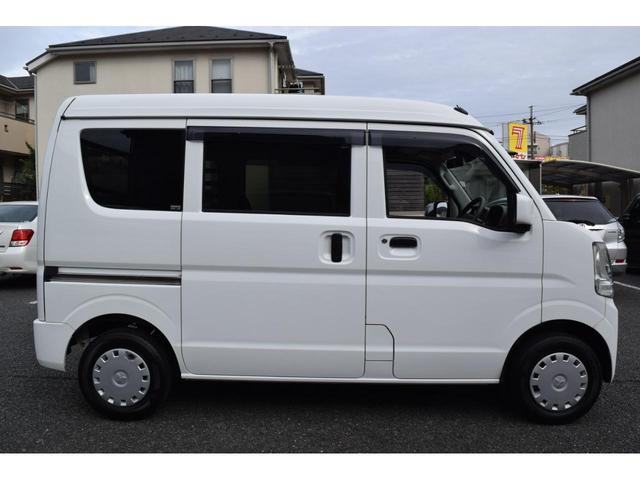 ＮＶ１００クリッパーバン ＤＸ　ＧＬセーフティパッケージ　エマブレ（衝突軽減ブレーキ／横滑り防止／レーンキープ）　パーキングセンサー　メモリーナビ／Ｂｌｕｅｔｏｏｔｈ／バックカメラ　キーレスキー　電動格納ミラー　オーバーヘッドシェルフ（18枚目）