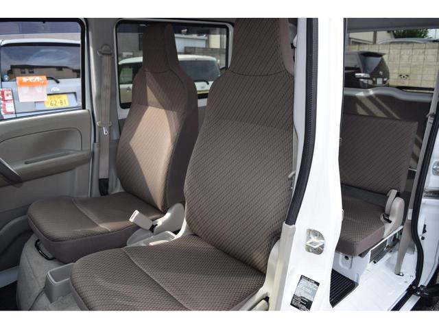 ＮＶ１００クリッパーバン ＤＸ　ＧＬセーフティパッケージ　エマブレ（衝突軽減ブレーキ／横滑り防止／レーンキープ）　パーキングセンサー　メモリーナビ／Ｂｌｕｅｔｏｏｔｈ／バックカメラ　キーレスキー　電動格納ミラー　オーバーヘッドシェルフ（40枚目）