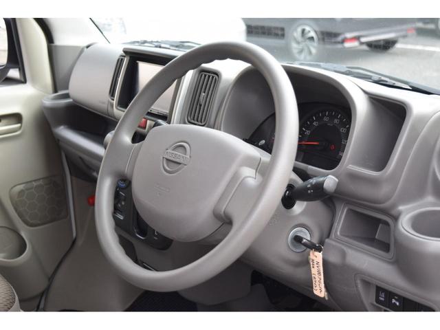 ＮＶ１００クリッパーバン ＤＸ　ＧＬセーフティパッケージ　エマブレ（衝突軽減ブレーキ／横滑り防止／レーンキープ）　パーキングセンサー　メモリーナビ／Ｂｌｕｅｔｏｏｔｈ／バックカメラ　キーレスキー　電動格納ミラー　オーバーヘッドシェルフ（45枚目）