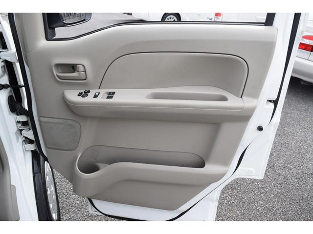 ＮＶ１００クリッパーバン ＤＸ　ＧＬセーフティパッケージ　エマブレ（衝突軽減ブレーキ／横滑り防止／レーンキープ）　パーキングセンサー　メモリーナビ／Ｂｌｕｅｔｏｏｔｈ／バックカメラ　キーレスキー　電動格納ミラー　オーバーヘッドシェルフ（49枚目）