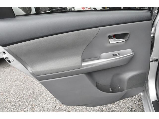 プリウスアルファ G 7人乗り 前後ドラレコ クルーズコントロール 3眼LEDヘッドライト(純正) メモリーナビ/フルセグTV/Bluetooth/CD/DVD/バックカメラ/ETC ウインカーミラー(電格式)(60枚目)