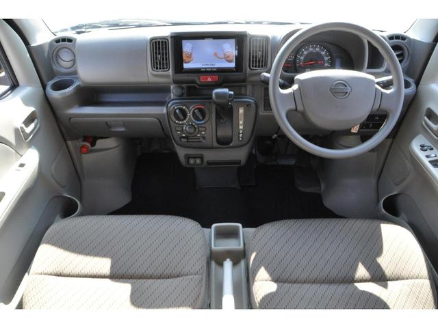 ＮＶ１００クリッパーバン ＤＸ　ＧＬセーフティパッケージ　エマージェンシーブレーキ（衝突軽減ブレーキ／横滑り防止／レーンキープアシスト）　メモリーナビ／フルＴＶ／Ｂｌｕｅｔｏｏｔｈ／ＤＶＤ／ＣＤ／ＥＴＣ　電動格納ミラー　後席ベンチシート　キーレスキー（2枚目）