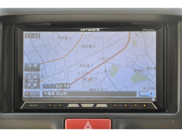 ＮＶ１００クリッパーバン ＤＸ　ＧＬセーフティパッケージ　エマージェンシーブレーキ（衝突軽減ブレーキ／横滑り防止／レーンキープアシスト）　メモリーナビ／フルＴＶ／Ｂｌｕｅｔｏｏｔｈ／ＤＶＤ／ＣＤ／ＥＴＣ　電動格納ミラー　後席ベンチシート　キーレスキー（6枚目）