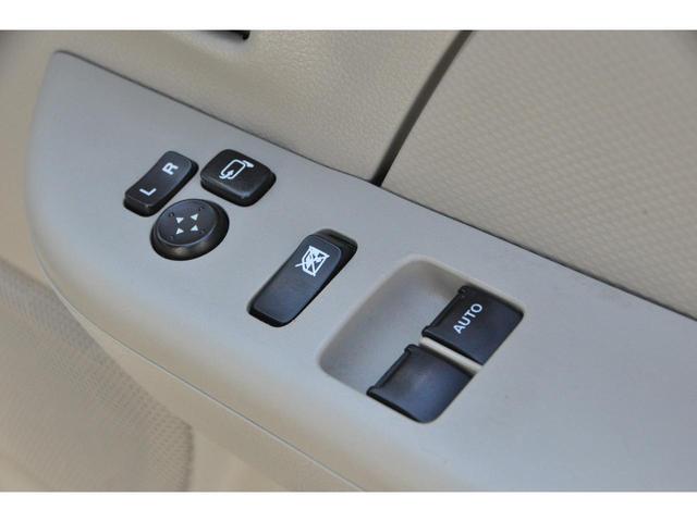 ＮＶ１００クリッパーバン ＤＸ　ＧＬセーフティパッケージ　エマージェンシーブレーキ（衝突軽減ブレーキ／横滑り防止／レーンキープアシスト）　メモリーナビ／フルＴＶ／Ｂｌｕｅｔｏｏｔｈ／ＤＶＤ／ＣＤ／ＥＴＣ　電動格納ミラー　後席ベンチシート　キーレスキー（9枚目）