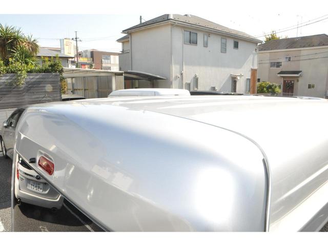 ＮＶ１００クリッパーバン ＤＸ　ＧＬセーフティパッケージ　エマージェンシーブレーキ（衝突軽減ブレーキ／横滑り防止／レーンキープアシスト）　メモリーナビ／フルＴＶ／Ｂｌｕｅｔｏｏｔｈ／ＤＶＤ／ＣＤ／ＥＴＣ　電動格納ミラー　後席ベンチシート　キーレスキー（33枚目）