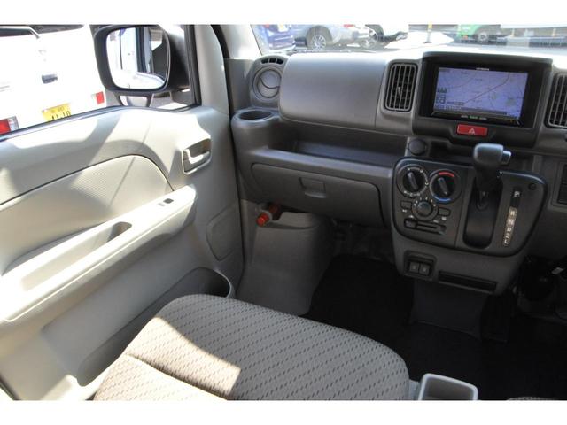 ＮＶ１００クリッパーバン ＤＸ　ＧＬセーフティパッケージ　エマージェンシーブレーキ（衝突軽減ブレーキ／横滑り防止／レーンキープアシスト）　メモリーナビ／フルＴＶ／Ｂｌｕｅｔｏｏｔｈ／ＤＶＤ／ＣＤ／ＥＴＣ　電動格納ミラー　後席ベンチシート　キーレスキー（40枚目）