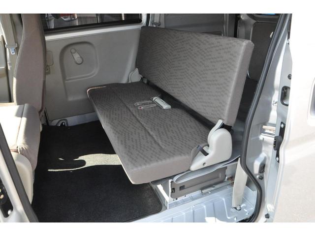 ＮＶ１００クリッパーバン ＤＸ　ＧＬセーフティパッケージ　エマージェンシーブレーキ（衝突軽減ブレーキ／横滑り防止／レーンキープアシスト）　メモリーナビ／フルＴＶ／Ｂｌｕｅｔｏｏｔｈ／ＤＶＤ／ＣＤ／ＥＴＣ　電動格納ミラー　後席ベンチシート　キーレスキー（55枚目）