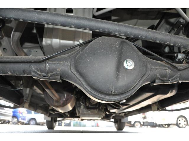 ＮＶ１００クリッパーバン ＤＸ　ＧＬセーフティパッケージ　エマージェンシーブレーキ（衝突軽減ブレーキ／横滑り防止／レーンキープアシスト）　メモリーナビ／フルＴＶ／Ｂｌｕｅｔｏｏｔｈ／ＤＶＤ／ＣＤ／ＥＴＣ　電動格納ミラー　後席ベンチシート　キーレスキー（67枚目）