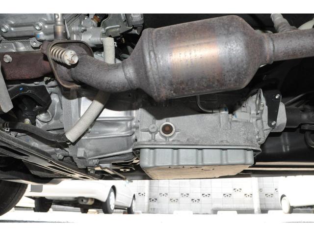 ＮＶ１００クリッパーバン ＤＸ　ＧＬセーフティパッケージ　エマージェンシーブレーキ（衝突軽減ブレーキ／横滑り防止／レーンキープアシスト）　メモリーナビ／フルＴＶ／Ｂｌｕｅｔｏｏｔｈ／ＤＶＤ／ＣＤ／ＥＴＣ　電動格納ミラー　後席ベンチシート　キーレスキー（69枚目）