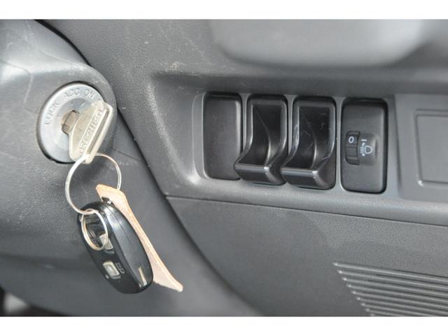 ハイゼットトラック ジャンボ 禁煙車 走28.820K メモリーナビ/1セグ/CD キーレス 社外13インチアルミ(2024年製ラジアルT) オートマ 3方開 ゲートプロテクター 鳥居 オーバーヘッドシェルフ(10枚目)