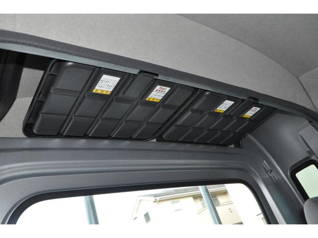 ハイゼットトラック ジャンボ 禁煙車 走28.820K メモリーナビ/1セグ/CD キーレス 社外13インチアルミ(2024年製ラジアルT) オートマ 3方開 ゲートプロテクター 鳥居 オーバーヘッドシェルフ(11枚目)