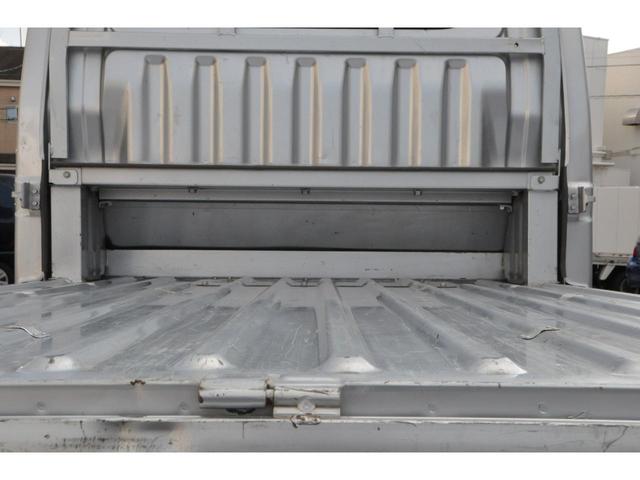 ハイゼットトラック ジャンボ 禁煙車 走28.820K メモリーナビ/1セグ/CD キーレス 社外13インチアルミ(2024年製ラジアルT) オートマ 3方開 ゲートプロテクター 鳥居 オーバーヘッドシェルフ(57枚目)