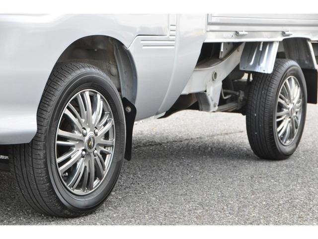 ハイゼットトラック ジャンボ 禁煙車 走28.820K メモリーナビ/1セグ/CD キーレス 社外13インチアルミ(2024年製ラジアルT) オートマ 3方開 ゲートプロテクター 鳥居 オーバーヘッドシェルフ(58枚目)